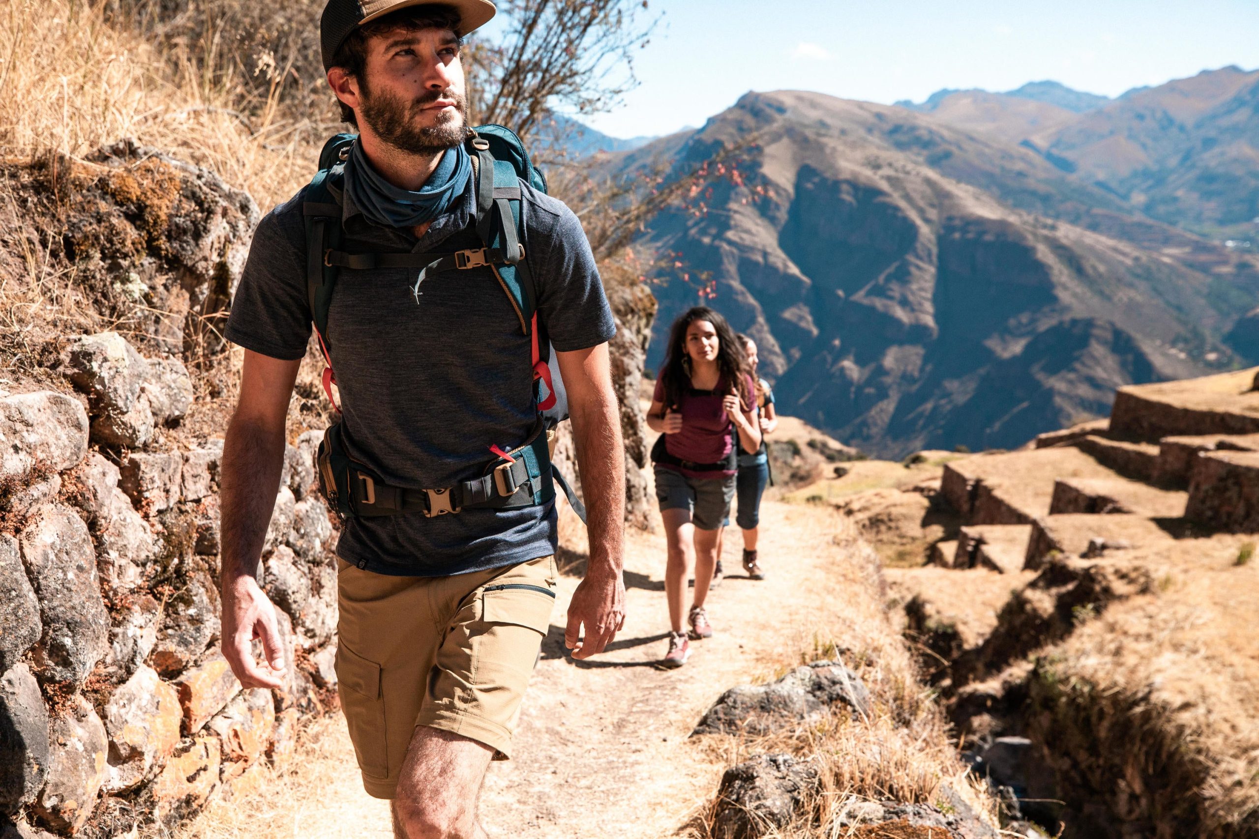 Simond Trek 500 Merino Wool Multi-Position Hiking Neck Gaiter - Image 11