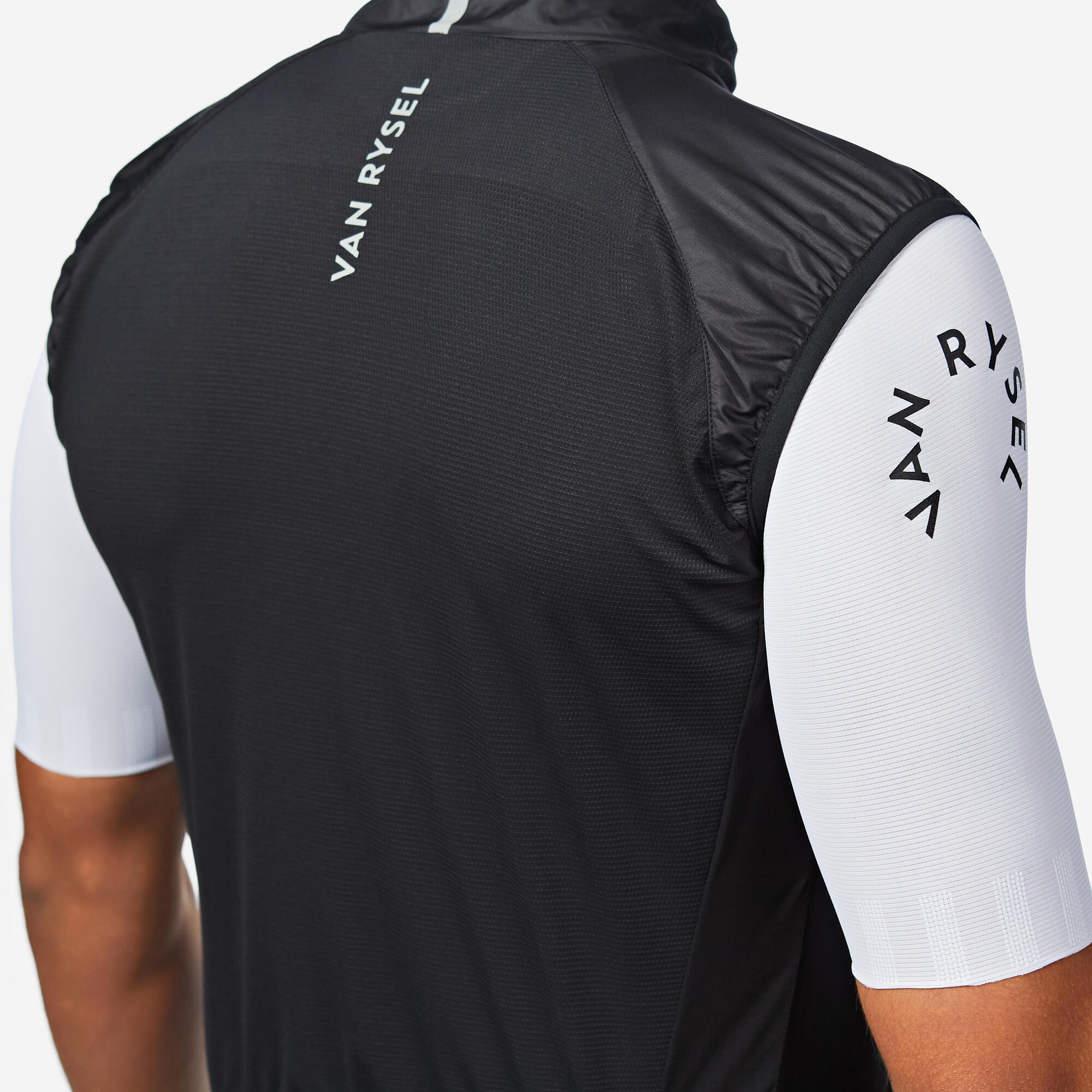 Van Rysel Men's Ultralight Cycling Wind Vest - Image 7
