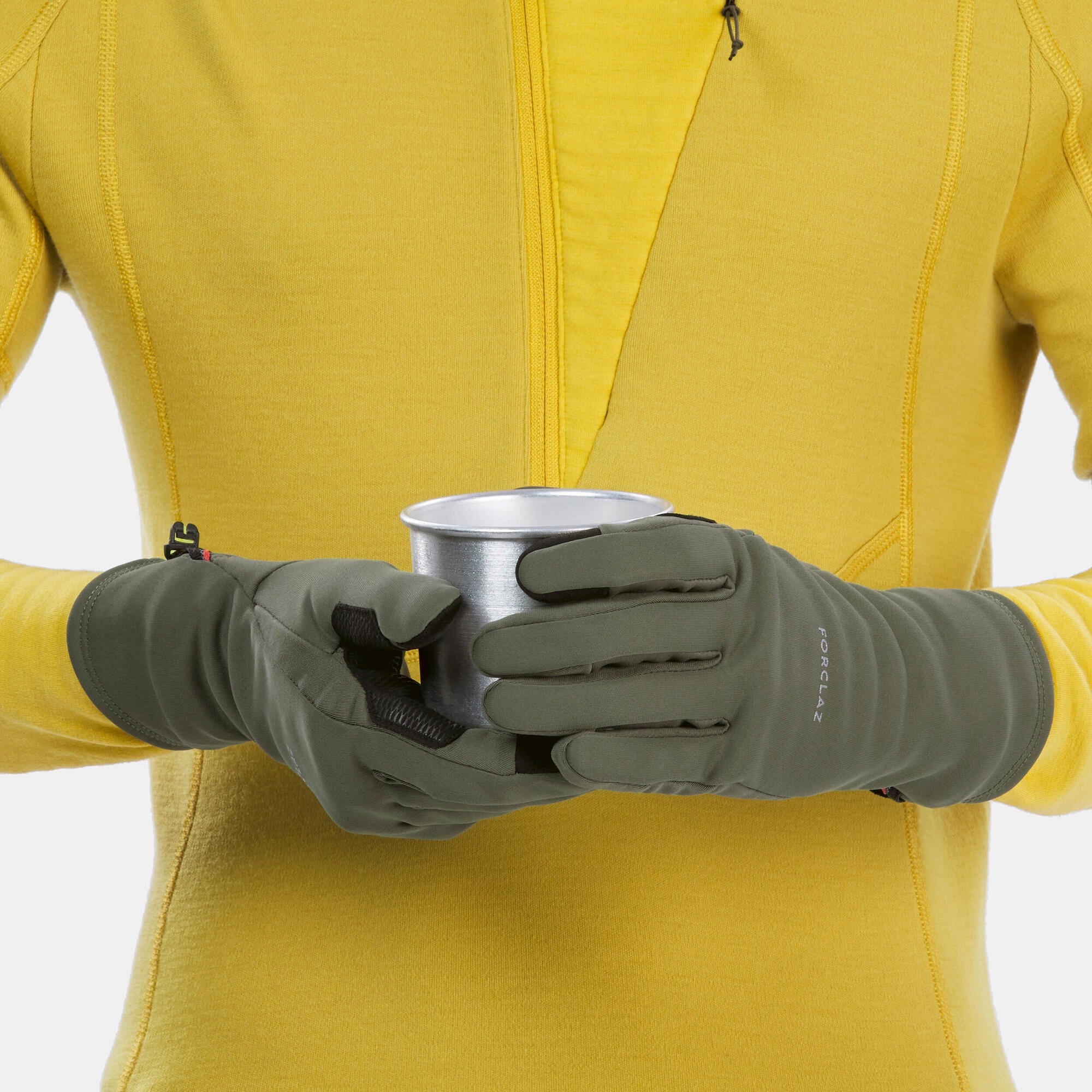 Forclaz Adult MT500 Touchscreen Stretch Backpacking Gloves - Image 13