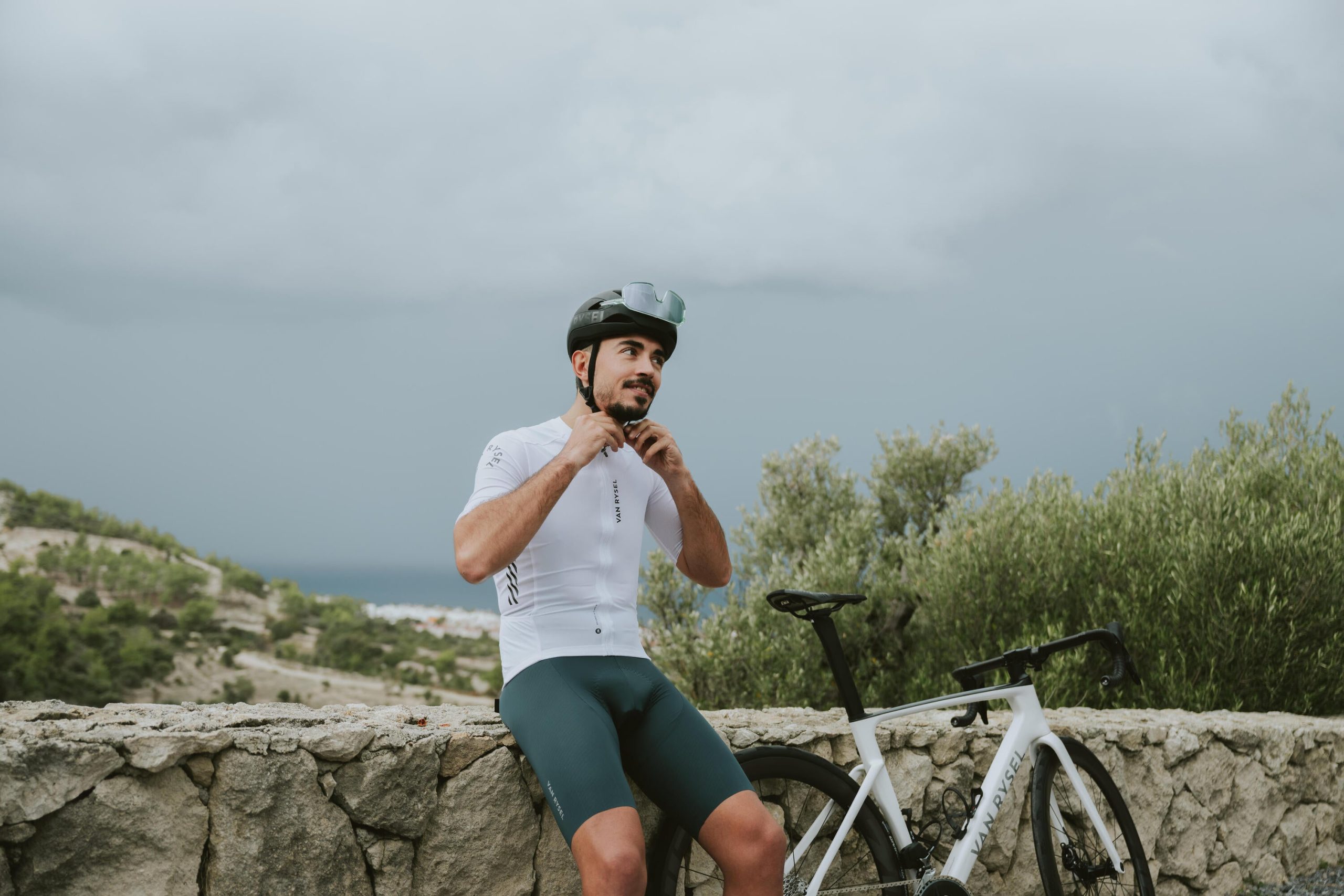 Van Rysel Unisex RCR 2 Short-Sleeved Cycling Jersey - Image 50