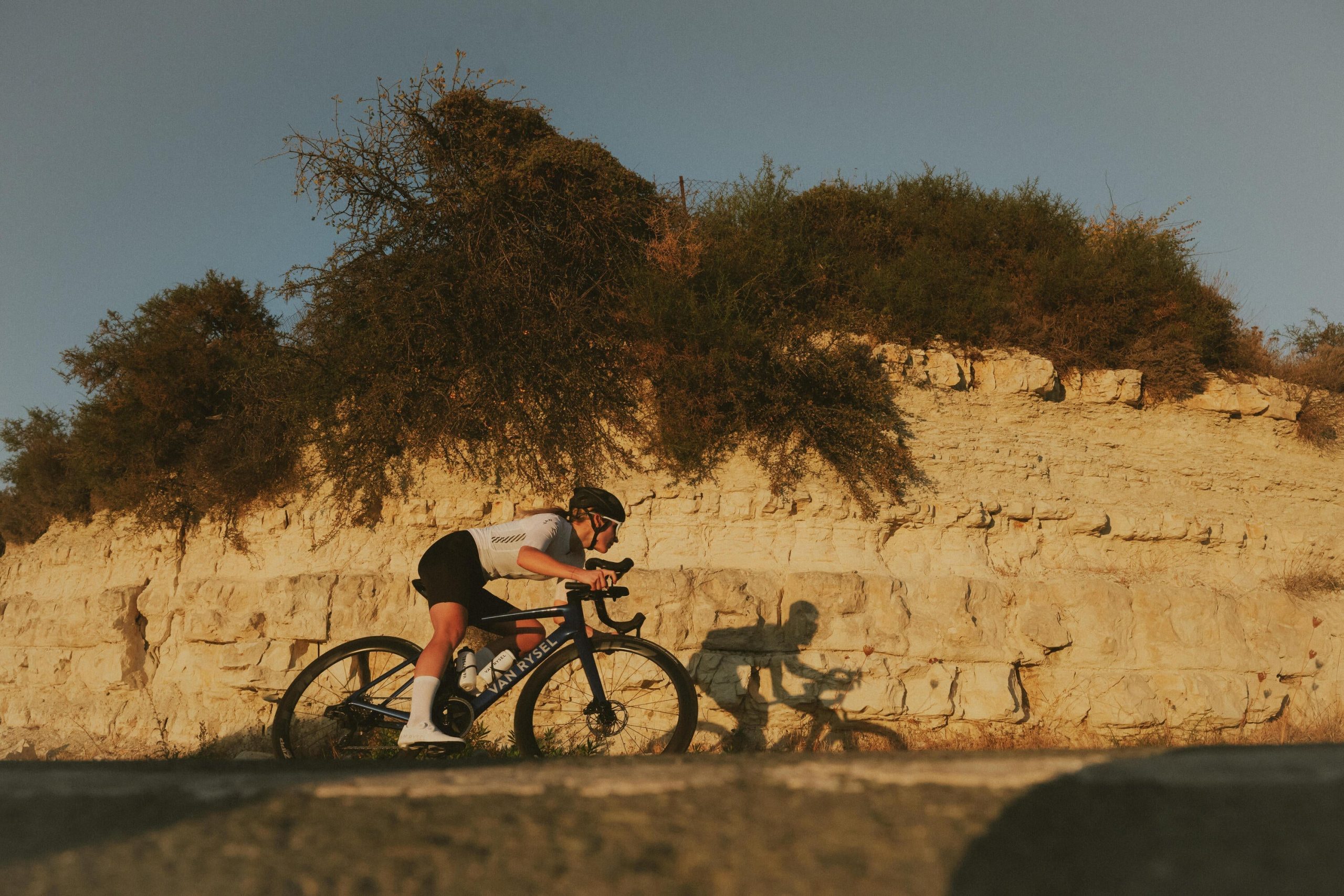 Van Rysel Unisex RCR 2 Short-Sleeved Cycling Jersey - Image 63